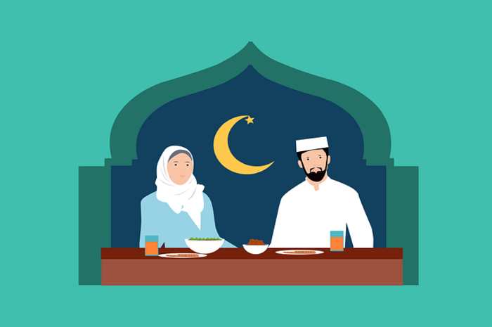 <p>Ket Foto: Ilustrasi foto seseorang yang akan berbuka puasa (Foto/Pixabay/Puasa)</p>

