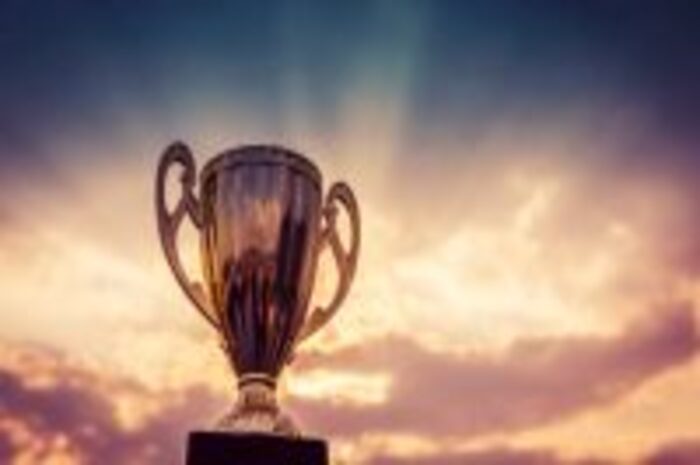 <p>Ket Foto: Ilustrasi foto piala (Foto/Pixabay/Penghargaan)</p>

