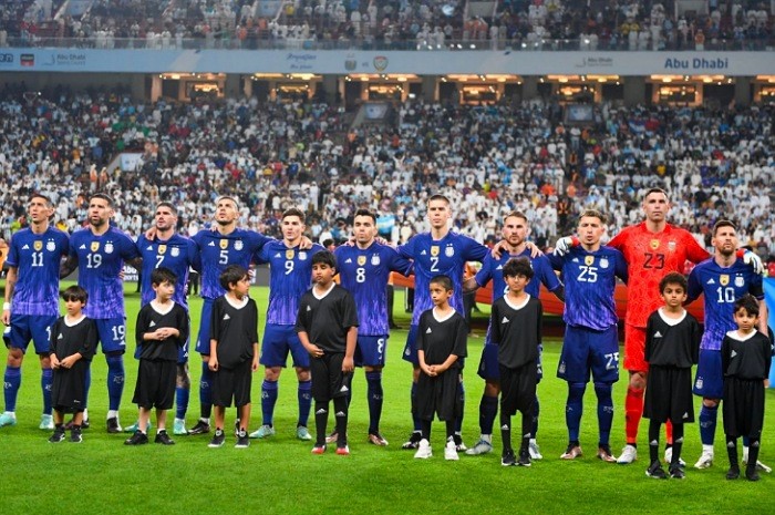 <p>Ket Foto: Foto para pemain timnas Argentina di lapangan (Foto/Twitter/@idextratime)</p>
