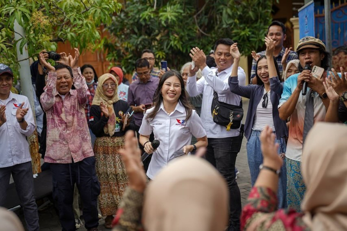 <p>Ket. Foto : Wamenparekraf Angela Tanoesoedibjo Meninjau Kesiapan Gereja Graha Bethany Nginden Surabaya<br />
(Foto/Instagram/@angelatanoesoedibjo)</p>
