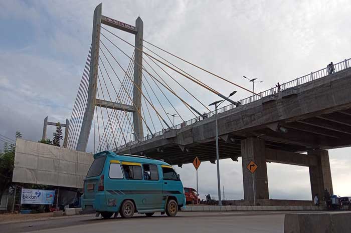 <p>Foto: jalan lingkar kendari, Sultra.</p>
