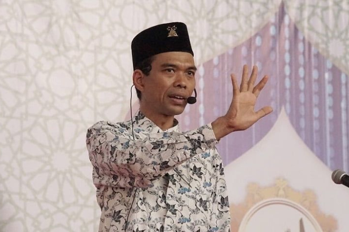 <p>Ket. Foto: Penjelasan Ustadz Abdul Somad Terkait Lupa Niat dan Tidak Sahur saat Berpuasa (Foto/Pinterest)</p>
