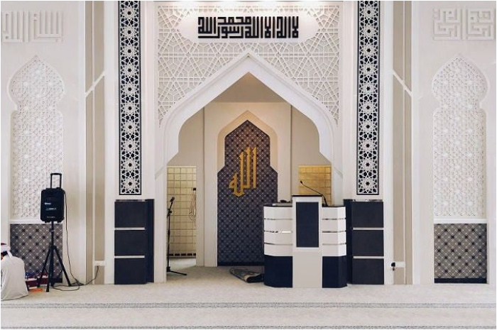 <p>Ket. Foto: Apa Hukum Shalat Idul Fitri Bagi Wanita yang Halangan atau Bagi Umat Muslim yang Meninggalkan Shalat? (Foto/Pinterest)</p>