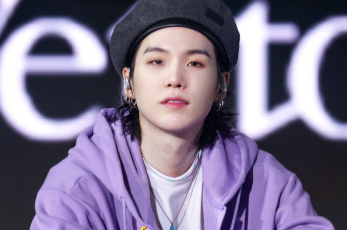 <p>Ket. Foto: Suga BTS Berulang Tahun Hari Ini 09 Maret 2023 (Foto/Pinterest)</p>

