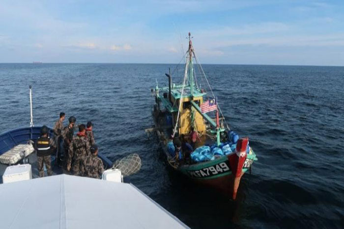 <p>Foto: Kapal perikanan asing asal Malaysia.</p>
