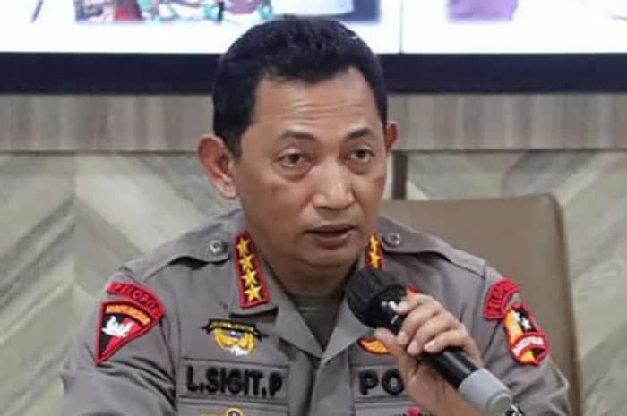 <p>Foto: Kapolri Instruksi Personel Tidak Reaktif Berlebihan Saat Kunjungan Presiden.</p>

