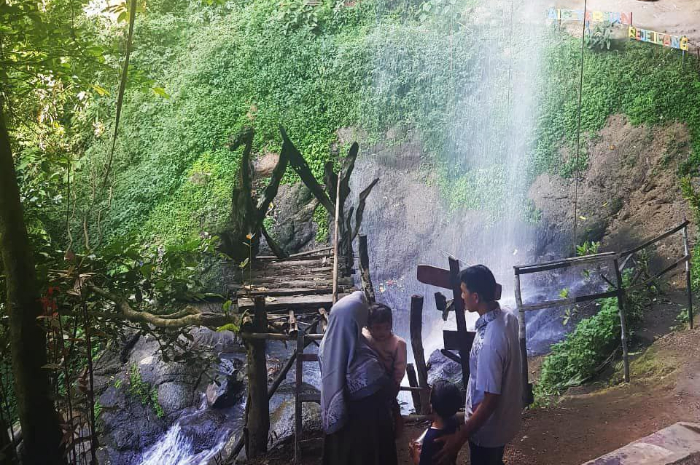 <p>Ket foto: Keagungan wisata Air Terjun Reje Ilang di Bener Meriah Aceh yang bikin hati bergetar  (Foto/Instagram/ninifajrya)</p>
