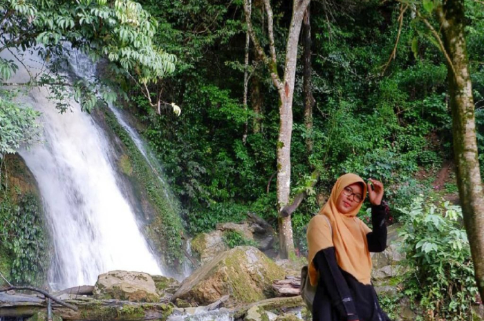 <p>Ket foto: Cantiknya wisata Air Terjun Mengaya yang berada di Takengon Aceh (Foto/Instagram/maryam_ummaghaitsa)</p>
