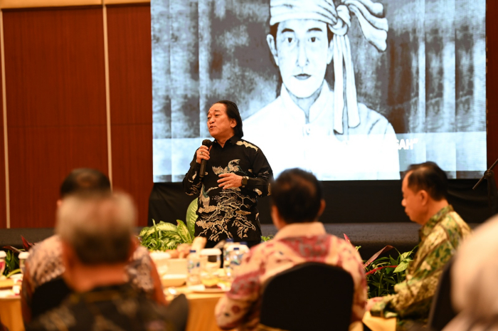 <p>Keterangan Foto : Kegiatan presentasi pembuatan film Perjuangan Pahlawan Nasional Tombolotutu, (Foto:/biro adpim sulteng)</p>