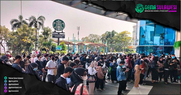 <p>Warga mencari pekerjaan melalui virtual joba fair (Ilustrasi Gambar)</p>
