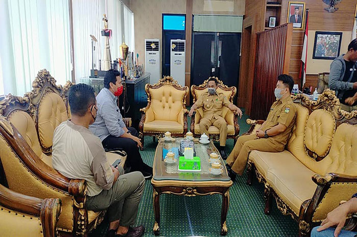 <p>Kemensos Verifikasi Calon Penerima Santunan Kota Palu Sulawesi Tengah. Kunjungan di Kantor Walikota Palu, Selasa 15 Juli 2020.</p>
