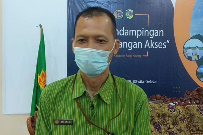 <p>Foto: Kepala BPN Parimo, Basuki Raharjo menjelaskan hambatan pendataan TORA di tiga kecamatan rawan keamanan.</p>
