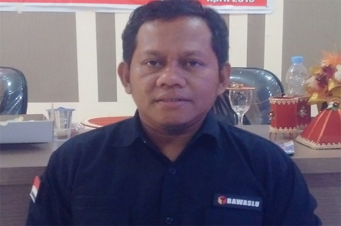 <p>(Foto: Ketua Bawaslu Parimo, Muchlis. GemasulawesiFoto/Rafii)</p>
