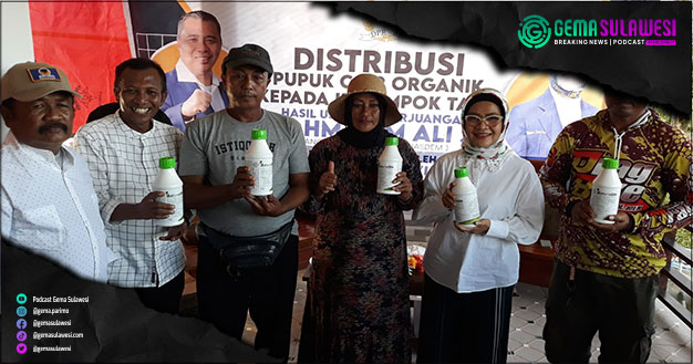 <p>Ket Foto: Ketua DPRD Sulteng, Dr. Hj. Nilam Sari Lawira, serahkan bantuan puluhan ribu liter pupuk cair organik (Foto/Irfan/gemasulawesi)</p>
