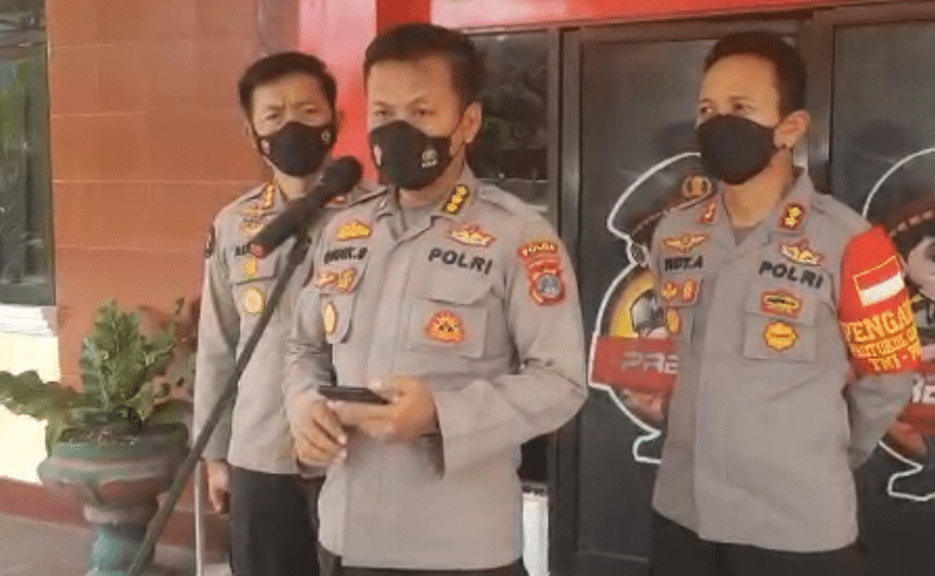<p>20 Senjata Api Anggota Polres Parigi Moutong Diambil Sampel Uji Balistik</p>
