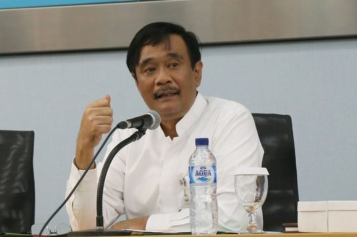 <p>Ket Foto: Latar Belakang Pendidikan Djarot Saiful Hidayat (Foto/Pinterest @newsjakarta)</p>
