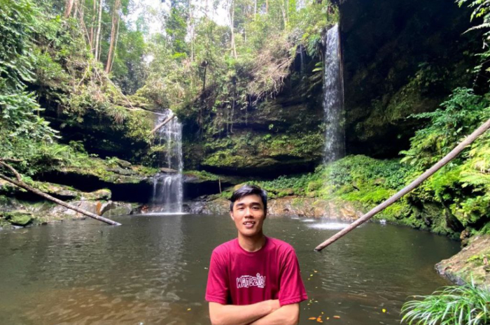 <p>Ket foto: Berburu foto di wisata Air Terjun Denalo Riau, bikin susah move on (Foto/Instagram/dwiirentarambasalu_2)</p>
