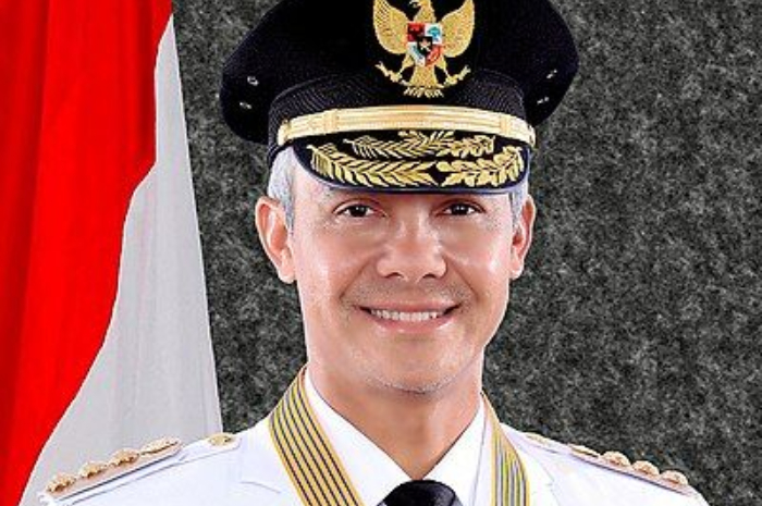 <p>Ket Foto: Ganjar Pranowo Bakal Calon Presiden Republik Indonesia 2024 (Foto/Pinterest @komangpedia)</p>
