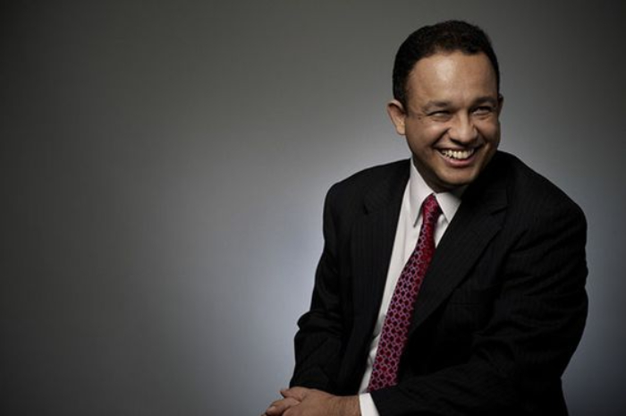 <p>Ket Foto: Anies Baswedan Tokoh yang Banyak Dikenal oleh Banyak Orang di Indonesia (Foto/Pinterest @behance)</p>
