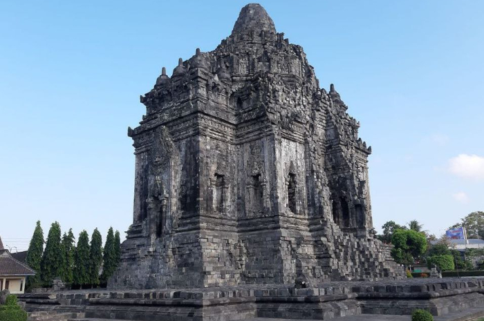 <p>Ket foto: Kemegahan wisata Candi Kalasan yang ada di Yogyakarta (Foto/Instagram/febriola17)</p>
