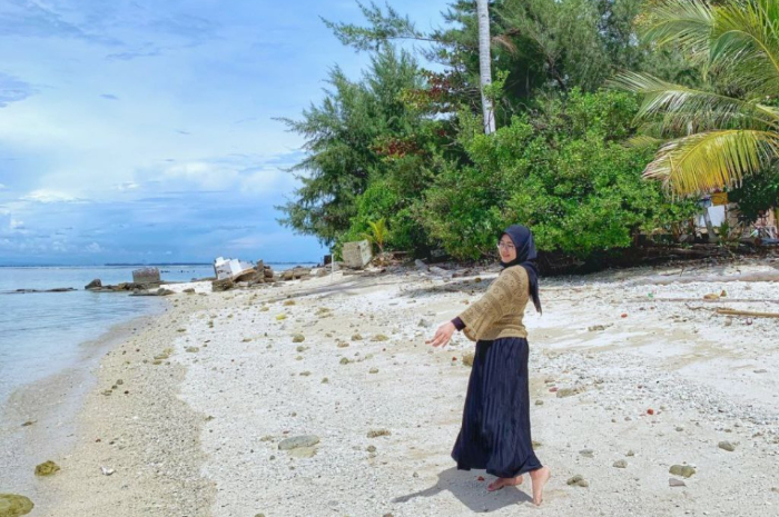 <p>Ket foto: Pesona di wisata Pulau Tikus Bengkulu yang menggetarkan jiwa (Foto/Instagram/saferabella)</p>
