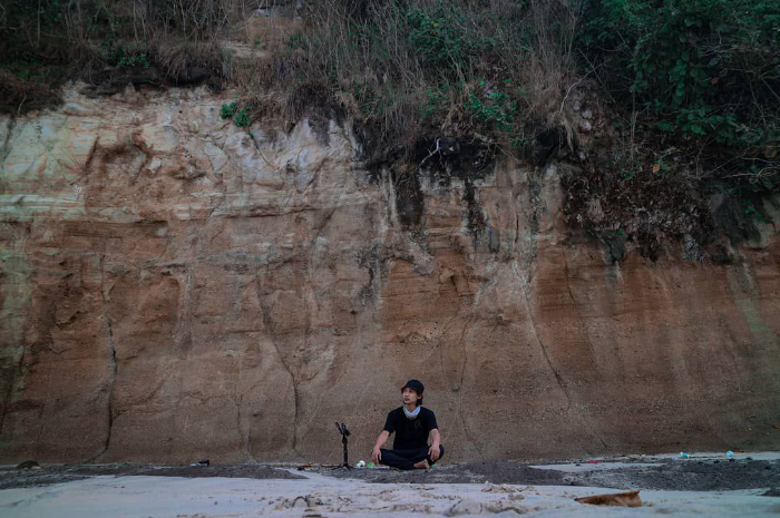 <p>Ket foto: Keindahan wisata Pantai Seupang di Banten yang menggetarkan jiwa (Foto/Instagram/ardimas_ks)</p>
