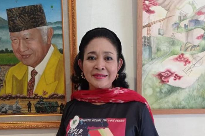 <p>Ket Foto: Titiek Suharto Mantan Istri Prabowo Subianto (Foto/Pinterest @pijar)</p>

