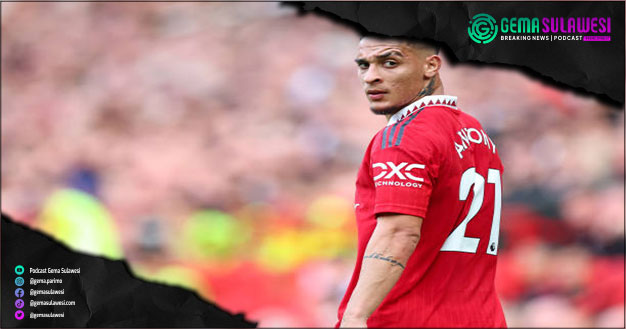 <p>Ket Foto: Antony tidak masuk dalam skuad Manchester United kontra West Ham United (Foto/Getty Images)</p>