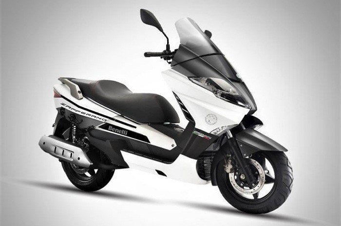 <p>Ket Foto: Foto dari motor kencang dan keren, Benelli Zafferano 250 (Foto/Twitter/credr_auto)</p>
