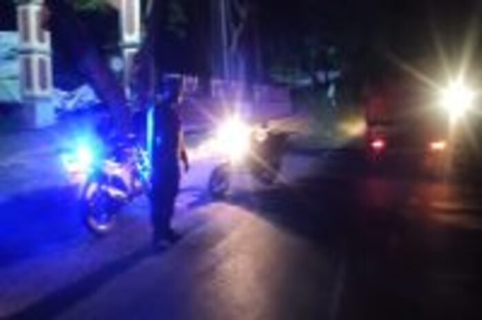<p>Ket Foto: Ilustrasi foto kemacetan akibat truk mogok di Banyuglugur Situbondo (Foto/humas polres Situbondo)</p>
