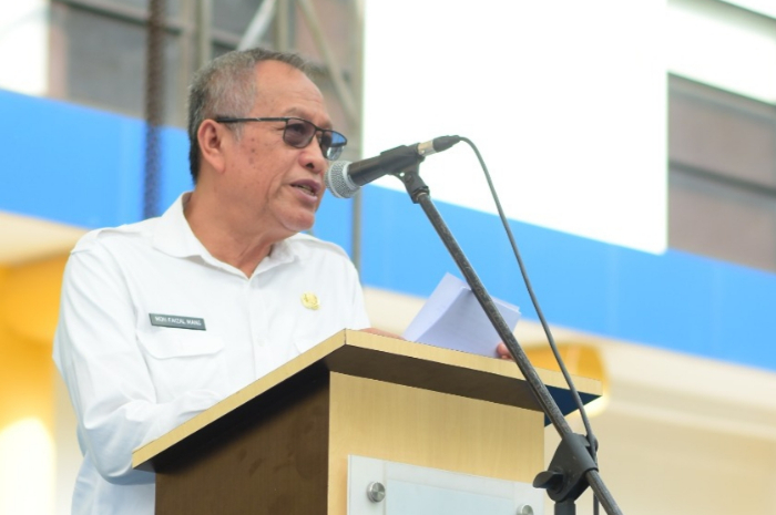 <p>Keterangan Foto : Moh.Faisal Mang saat meresmikan pembukaan peringatan hari air sedunia, (Foto/Humas Pemprov. Sulteng)</p>
