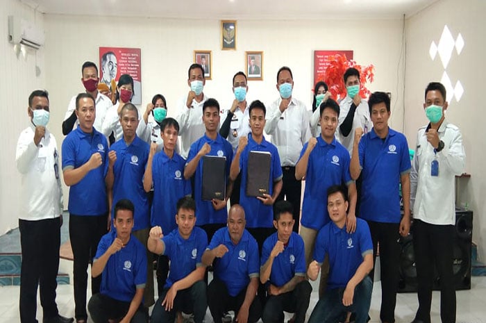 <p>Foto: Napi dapat revisi natal di Parimo.</p>
