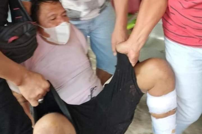 <p>Ket Foto: Pelaku penculikan saat diamankan pihak kepolisian. Saat ini korban telah ditemukan dalam keadaan tewas mengenaskan (Foto/Facebook/Yoga Mokodompit)</p>
