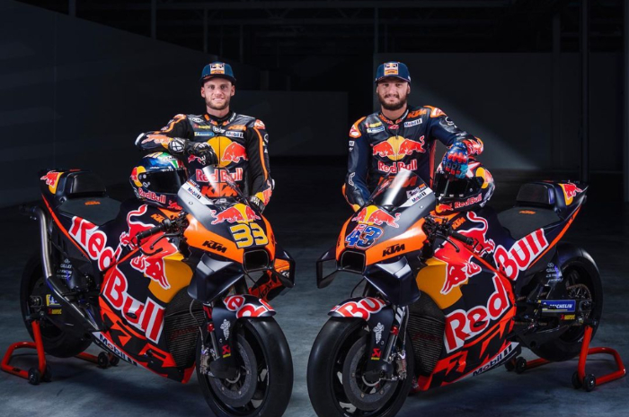 <p>Ket Foto: Pembalap dari tim KTM Jack Miller dan Brad Binder (Foto/Intagram @ktmfactoryracing)</p>

