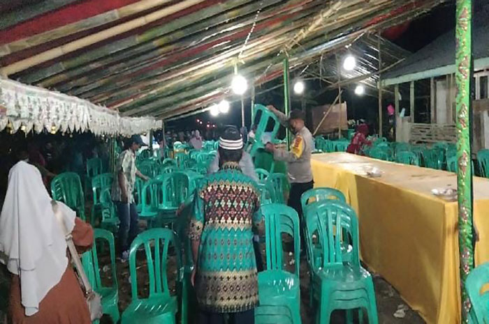 <p>Foto: Pembubaran Acara Pernikahan di Batui, Banggai, Kamis 11 Februari 2021</p>
