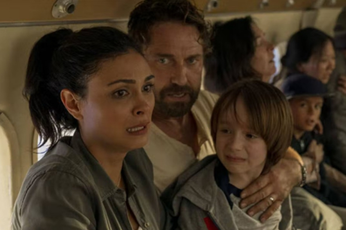 <p>Ket Foto: Pemeran dalam film Greenland diantaranya Gerard Butler dan Morena Baccarin (Foto/Instagram/@welcomescreenuk)</p>
