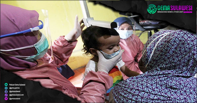<p>Ket Foto: Petugas Puskesmas Mengukur Lingkar Kepala Anak Dalam Penanganan Stunting (Foto/Ilustrasi Gambar)</p>

