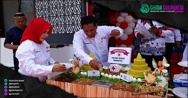 <p>Ket Foto: Ketua PMI Parimo, Noor Wachidah Prihartini Tombolotutu, tengah memotong nasi tumpeng dalam perayaan HUT PMI ke-77 (Foto/Mawan)</p>
