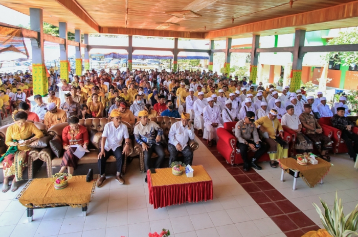 <p>Keterangan Foto : Perayaan Dharma Santi Nyepi 2023 di Parigi Moutong, (Foto/Sub. Dokumentasi Pimpinan Bagian Prokopim)</p>