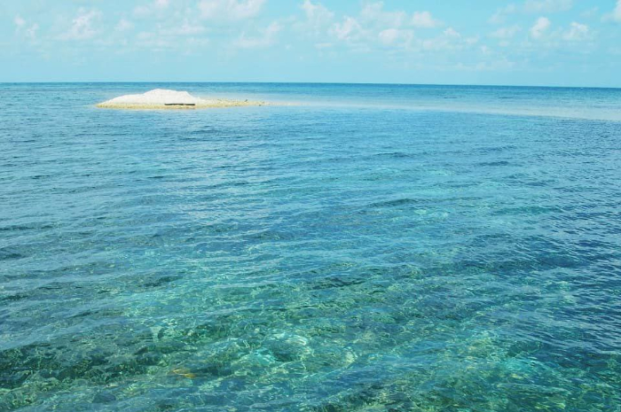 <p>Ket foto: Wisata Pulau Denawan Kotabaru Kalimantan Selatan, sukses membius mata (Foto/Instagram/nasrudinansori)</p>
