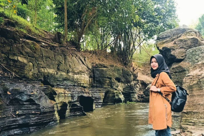 <p>Ket foto: Spot foto estetik di Taman Wisata Batu Kapal Yogyakarta (Foto/Instagram/nurulafifah05_)</p>