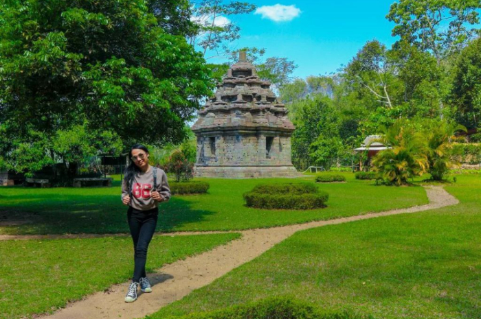 <p>Ket foto: Panorama wisata Candi Selogriyo di Magelang yang begitu menawan (Foto/Instagram/pinkanbeby34)</p>
