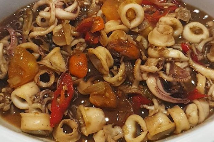 <p>Ket foto: resep masakan cumi saus tiram (foto/Instagram/@echie_0203)</p>
