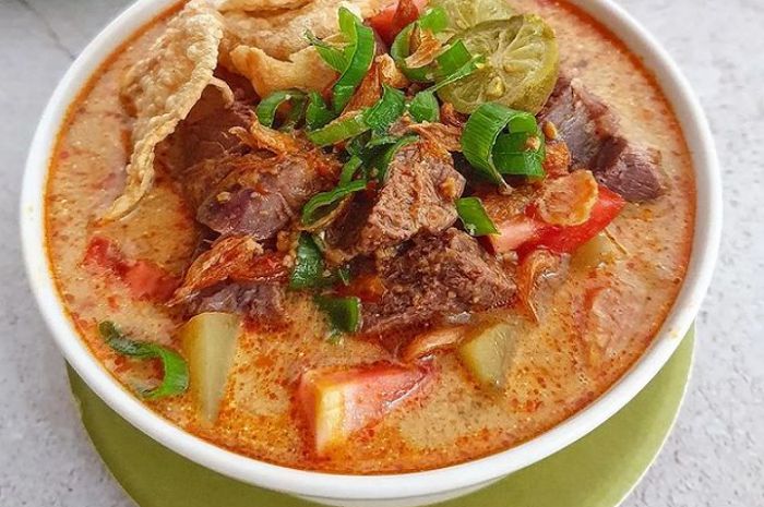 <p>Ket foto: resep membuat soto betawi (foto/instagram/@bagireseponline) </p>
