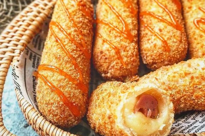 <p>Ket foto: resep membuat corndog mozzarella (foto/instagram/@mayamela0403)</p>

