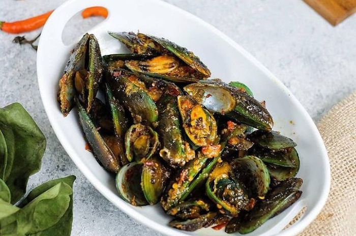 <p>Ket foto: resep membuat kerang hijau saus tiram (foto/instagram/@resep.dapur.bersama)</p>
