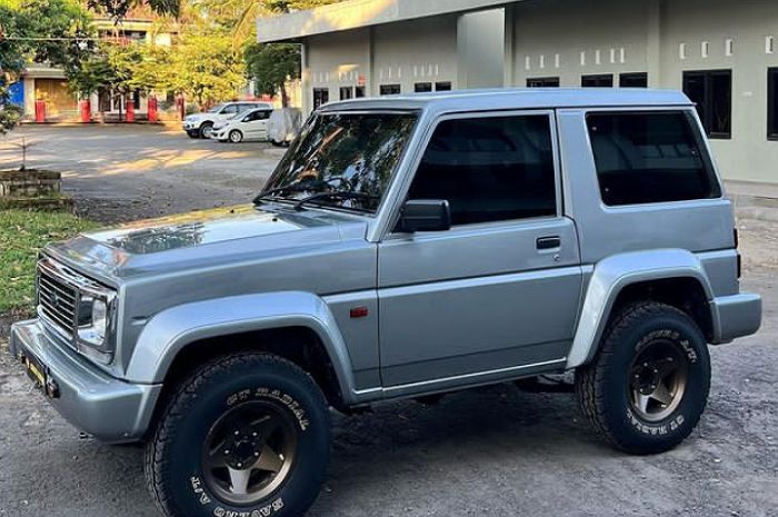 <p>Ket foto: spesifikasi dan harga mobil Daihatsu Feroza (foto/instagram/@garasikusuma.id)</p>
