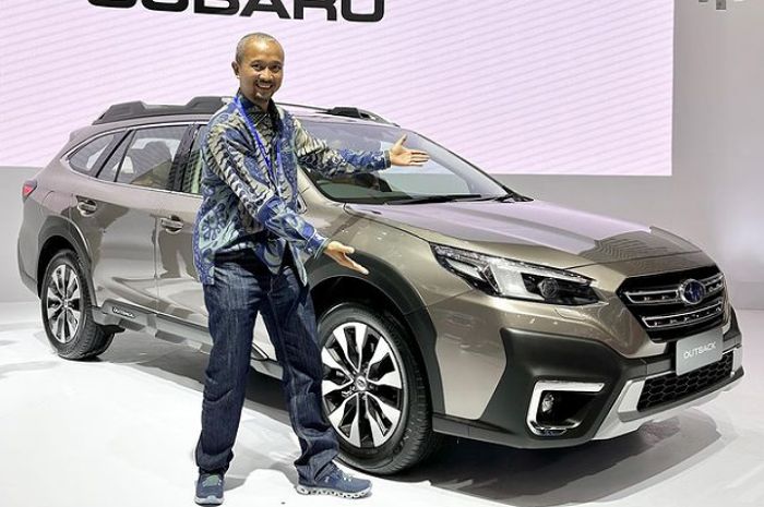 <p>Ket foto: mobil Subaru Outback (foto/instagram/@fitra.eri)</p>

