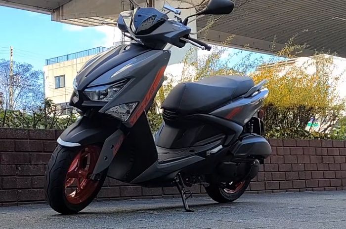 <p>Ket foto: spesifikasi dan harga Yamaha Signos Grip Plus 125 (foto/youtube/MiniMotoOwner)</p>
