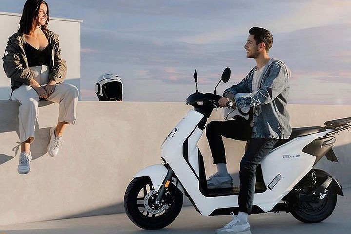 <p>Ket foto: Keunggulan spesifikasi motor listrik Honda EM1 e: (foto/instagram/@honda_srbija)</p>
